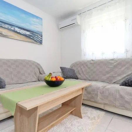 Appartement Marino 4 By Interhome